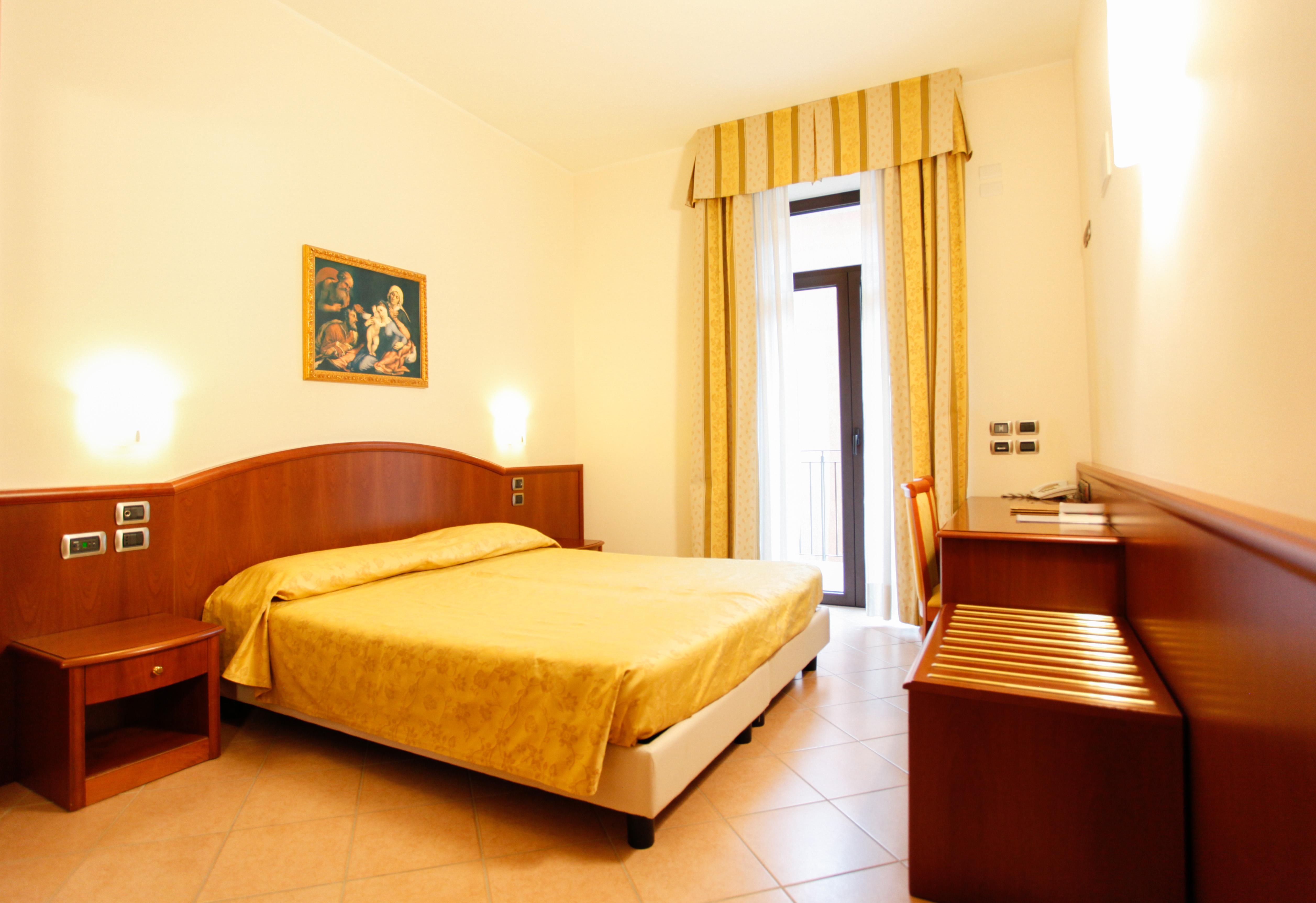 Garda Family House Hotel Castelletto Di Brenzone Exterior photo