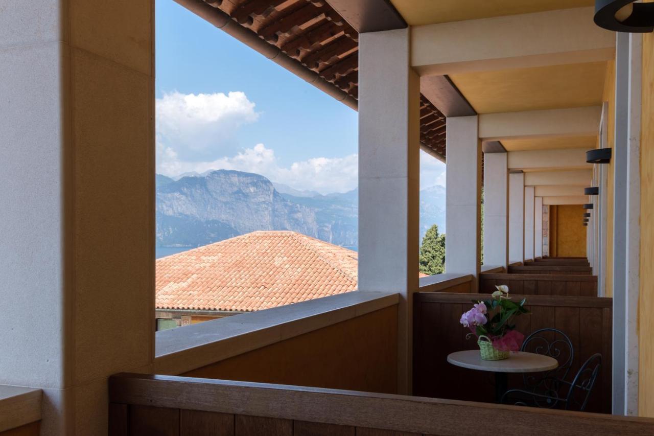 Garda Family House Hotel Castelletto Di Brenzone Exterior photo