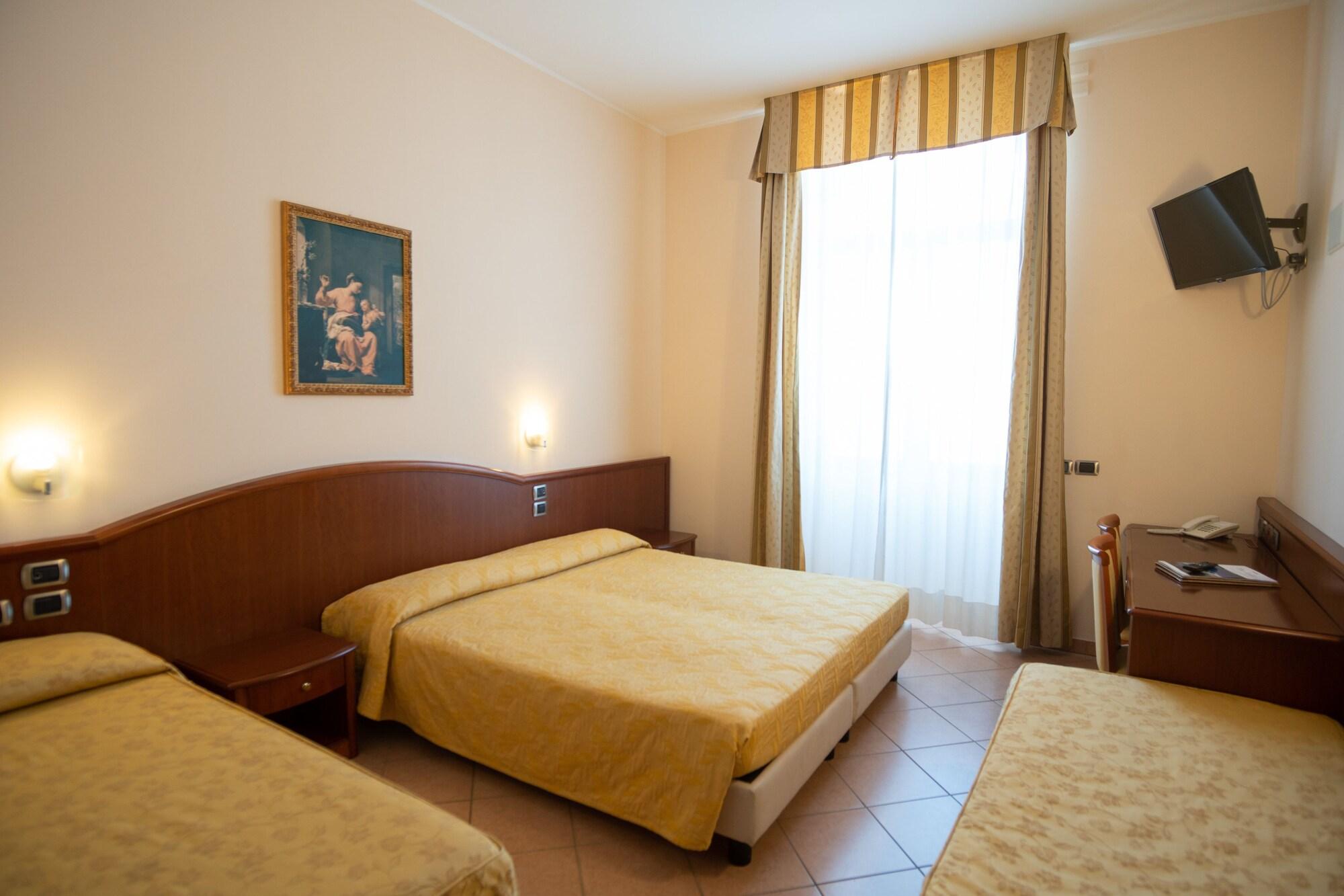 Garda Family House Hotel Castelletto Di Brenzone Exterior photo